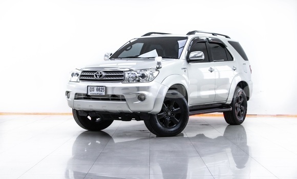 ซื้อ รถมือสอง Toyota Fortuner อื่น ๆ รถยนต์ ใน %{เมือง} ใน กรุงเทพมหานคร ซื้อ รถมือสอง Toyota Fortuner อื่น ๆ รถยนต์ ใน %{เมือง} ใน กรุงเทพมหานคร