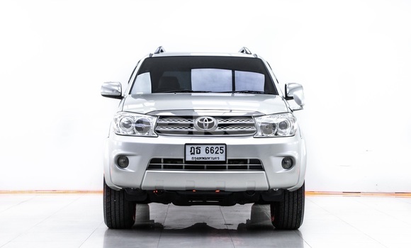 Buy Used Toyota Fortuner Other Car in Bangkok in Bangkok Buy Used Toyota Fortuner Other Car in Bangkok in Bangkok