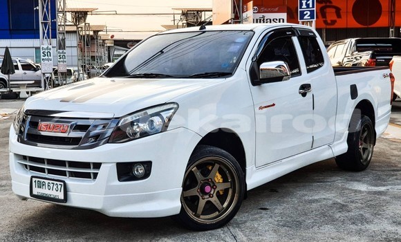 ซื้อ รถมือสอง Isuzu D–MAX ขาว รถยนต์ ใน %{เมือง} ใน กรุงเทพมหานคร