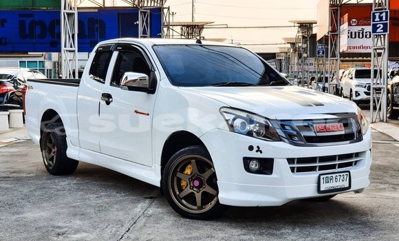 ซื้อ รถมือสอง Isuzu D–MAX ขาว รถยนต์ ใน %{เมือง} ใน กรุงเทพมหานคร ซื้อ รถมือสอง Isuzu D–MAX ขาว รถยนต์ ใน %{เมือง} ใน กรุงเทพมหานคร
