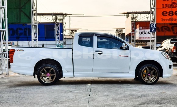 ซื้อ รถมือสอง Isuzu D–MAX ขาว รถยนต์ ใน %{เมือง} ใน กรุงเทพมหานคร ซื้อ รถมือสอง Isuzu D–MAX ขาว รถยนต์ ใน %{เมือง} ใน กรุงเทพมหานคร