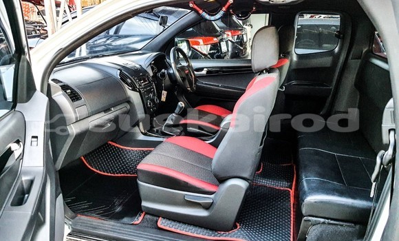 ซื้อ รถมือสอง Isuzu D–MAX ขาว รถยนต์ ใน %{เมือง} ใน กรุงเทพมหานคร ซื้อ รถมือสอง Isuzu D–MAX ขาว รถยนต์ ใน %{เมือง} ใน กรุงเทพมหานคร