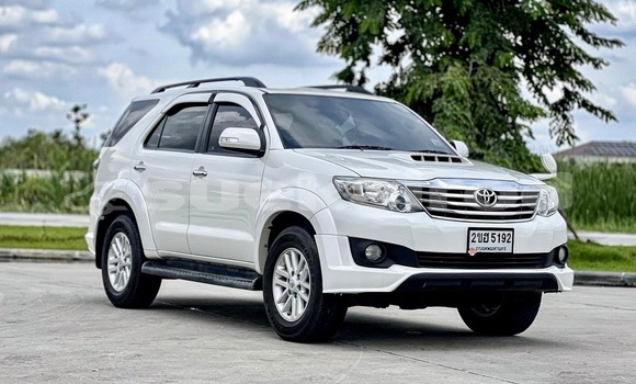 Buy Used Toyota Fortuner White Car in Bangkok in Bangkok Buy Used Toyota Fortuner White Car in Bangkok in Bangkok