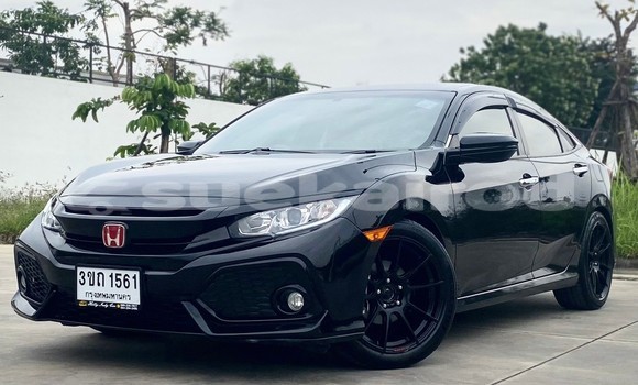 ซื้อ รถมือสอง Honda Civic สีดำ รถยนต์ ใน %{เมือง} ใน กรุงเทพมหานคร