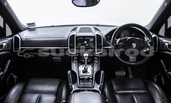 ซื้อ รถมือสอง Porsche Cayenne สีดำ รถยนต์ ใน %{เมือง} ใน กรุงเทพมหานคร ซื้อ รถมือสอง Porsche Cayenne สีดำ รถยนต์ ใน %{เมือง} ใน กรุงเทพมหานคร