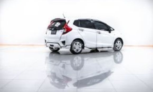 Buy Used Honda Jazz White Car in Bangkok in Bangkok Buy Used Honda Jazz White Car in Bangkok in Bangkok