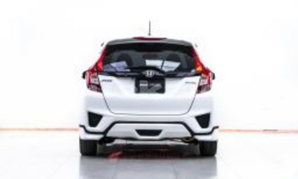 Buy Used Honda Jazz White Car in Bangkok in Bangkok Buy Used Honda Jazz White Car in Bangkok in Bangkok