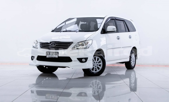 ซื้อ รถมือสอง Toyota Innova ขาว รถยนต์ ใน %{เมือง} ใน กรุงเทพมหานคร ซื้อ รถมือสอง Toyota Innova ขาว รถยนต์ ใน %{เมือง} ใน กรุงเทพมหานคร