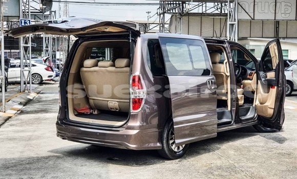 ซื้อ รถมือสอง Hyundai H1 สีน้ำตาล รถยนต์ ใน %{เมือง} ใน กรุงเทพมหานคร ซื้อ รถมือสอง Hyundai H1 สีน้ำตาล รถยนต์ ใน %{เมือง} ใน กรุงเทพมหานคร