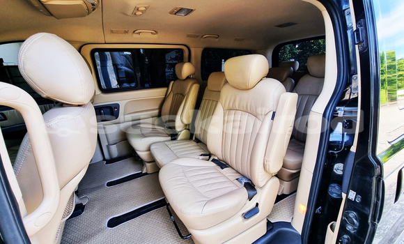 ซื้อ รถมือสอง Hyundai H1 สีดำ รถยนต์ ใน %{เมือง} ใน กรุงเทพมหานคร ซื้อ รถมือสอง Hyundai H1 สีดำ รถยนต์ ใน %{เมือง} ใน กรุงเทพมหานคร