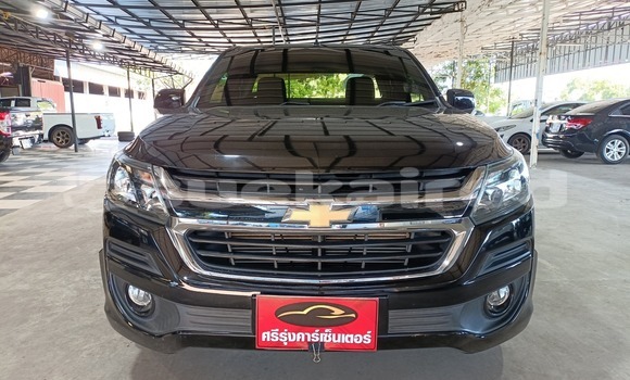 Buy Used Chevrolet Colorado Black Car in Yasothon in Yasothon Buy Used Chevrolet Colorado Black Car in Yasothon in Yasothon