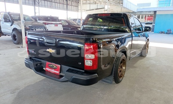 Buy Used Chevrolet Colorado Black Car in Yasothon in Yasothon Buy Used Chevrolet Colorado Black Car in Yasothon in Yasothon
