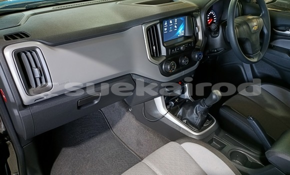 Buy Used Chevrolet Colorado Black Car in Yasothon in Yasothon Buy Used Chevrolet Colorado Black Car in Yasothon in Yasothon