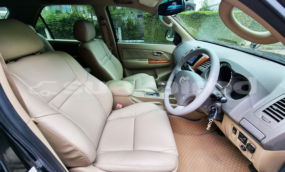 ซื้อ รถมือสอง Toyota Fortuner สีดำ รถยนต์ ใน %{เมือง} ใน กรุงเทพมหานคร ซื้อ รถมือสอง Toyota Fortuner สีดำ รถยนต์ ใน %{เมือง} ใน กรุงเทพมหานคร