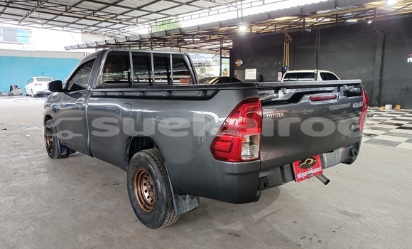 Buy Used Toyota Hiluxe Revo Other Car in Yasothon in Yasothon Buy Used Toyota Hiluxe Revo Other Car in Yasothon in Yasothon