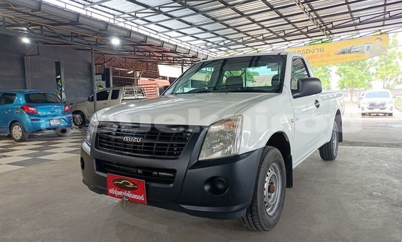 ซื้อ รถมือสอง Isuzu D-max Spark ขาว รถยนต์ ใน %{เมือง} ใน ยโสธร