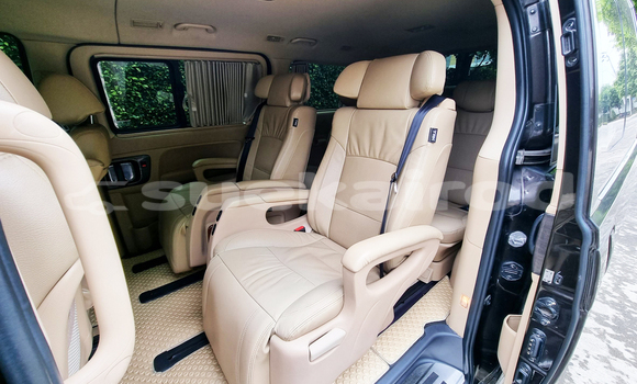 ซื้อ รถมือสอง Hyundai H1 สีดำ รถยนต์ ใน %{เมือง} ใน กรุงเทพมหานคร ซื้อ รถมือสอง Hyundai H1 สีดำ รถยนต์ ใน %{เมือง} ใน กรุงเทพมหานคร