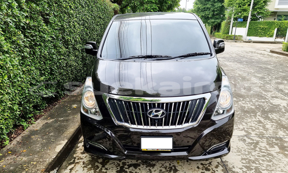 ซื้อ รถมือสอง Hyundai H1 สีดำ รถยนต์ ใน %{เมือง} ใน กรุงเทพมหานคร ซื้อ รถมือสอง Hyundai H1 สีดำ รถยนต์ ใน %{เมือง} ใน กรุงเทพมหานคร