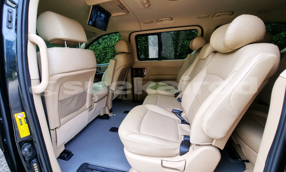 ซื้อ รถมือสอง Hyundai H1 สีดำ รถยนต์ ใน %{เมือง} ใน กรุงเทพมหานคร ซื้อ รถมือสอง Hyundai H1 สีดำ รถยนต์ ใน %{เมือง} ใน กรุงเทพมหานคร