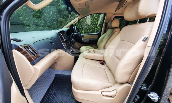 ซื้อ รถมือสอง Hyundai H1 สีดำ รถยนต์ ใน %{เมือง} ใน กรุงเทพมหานคร ซื้อ รถมือสอง Hyundai H1 สีดำ รถยนต์ ใน %{เมือง} ใน กรุงเทพมหานคร