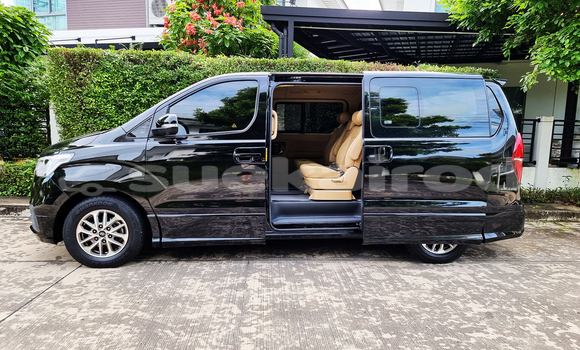 ซื้อ รถมือสอง Hyundai H1 สีดำ รถยนต์ ใน %{เมือง} ใน กรุงเทพมหานคร ซื้อ รถมือสอง Hyundai H1 สีดำ รถยนต์ ใน %{เมือง} ใน กรุงเทพมหานคร