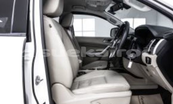 ซื้อ รถมือสอง Ford Everest ขาว รถยนต์ ใน %{เมือง} ใน กรุงเทพมหานคร ซื้อ รถมือสอง Ford Everest ขาว รถยนต์ ใน %{เมือง} ใน กรุงเทพมหานคร