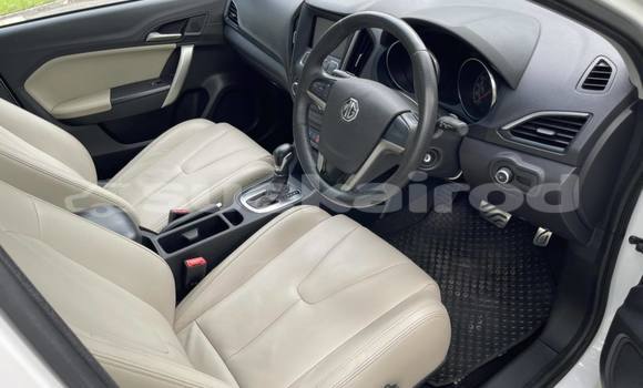 ซื้อ รถมือสอง MG 5 ขาว รถยนต์ ใน %{เมือง} ใน กรุงเทพมหานคร ซื้อ รถมือสอง MG 5 ขาว รถยนต์ ใน %{เมือง} ใน กรุงเทพมหานคร