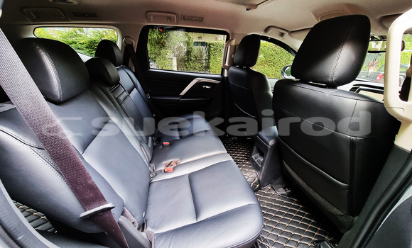 ซื้อ รถมือสอง Mitsubishi Pajero ขาว รถยนต์ ใน %{เมือง} ใน กรุงเทพมหานคร ซื้อ รถมือสอง Mitsubishi Pajero ขาว รถยนต์ ใน %{เมือง} ใน กรุงเทพมหานคร