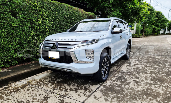 ซื้อ รถมือสอง Mitsubishi Pajero ขาว รถยนต์ ใน %{เมือง} ใน กรุงเทพมหานคร ซื้อ รถมือสอง Mitsubishi Pajero ขาว รถยนต์ ใน %{เมือง} ใน กรุงเทพมหานคร