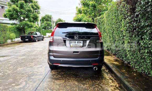 ซื้อ รถมือสอง Honda CR-V สีน้ำตาล รถยนต์ ใน %{เมือง} ใน กรุงเทพมหานคร ซื้อ รถมือสอง Honda CR-V สีน้ำตาล รถยนต์ ใน %{เมือง} ใน กรุงเทพมหานคร