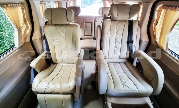 ซื้อ รถมือสอง Hyundai Grand Starex สีดำ รถยนต์ ใน %{เมือง} ใน กรุงเทพมหานคร ซื้อ รถมือสอง Hyundai Grand Starex สีดำ รถยนต์ ใน %{เมือง} ใน กรุงเทพมหานคร