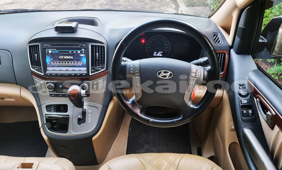 ซื้อ รถมือสอง Hyundai Grand Starex สีดำ รถยนต์ ใน %{เมือง} ใน กรุงเทพมหานคร ซื้อ รถมือสอง Hyundai Grand Starex สีดำ รถยนต์ ใน %{เมือง} ใน กรุงเทพมหานคร