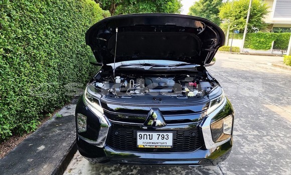 ซื้อ รถมือสอง Mitsubishi Pajero สีดำ รถยนต์ ใน %{เมือง} ใน กรุงเทพมหานคร ซื้อ รถมือสอง Mitsubishi Pajero สีดำ รถยนต์ ใน %{เมือง} ใน กรุงเทพมหานคร