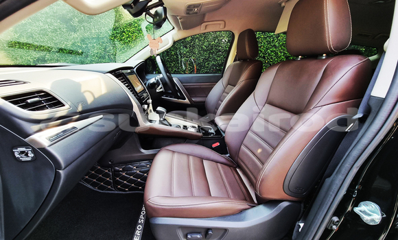 ซื้อ รถมือสอง Mitsubishi Pajero สีดำ รถยนต์ ใน %{เมือง} ใน กรุงเทพมหานคร ซื้อ รถมือสอง Mitsubishi Pajero สีดำ รถยนต์ ใน %{เมือง} ใน กรุงเทพมหานคร