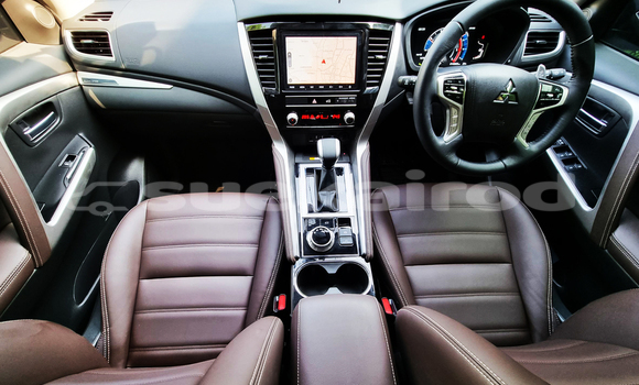 ซื้อ รถมือสอง Mitsubishi Pajero สีดำ รถยนต์ ใน %{เมือง} ใน กรุงเทพมหานคร ซื้อ รถมือสอง Mitsubishi Pajero สีดำ รถยนต์ ใน %{เมือง} ใน กรุงเทพมหานคร