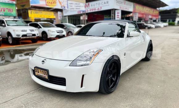 Buy Used Nissan 350Z White Car in Bangkok in Bangkok