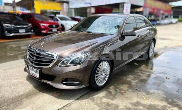 Buy Used Mercedes-Benz E-Classe Brown Car in Bangkok in Bangkok