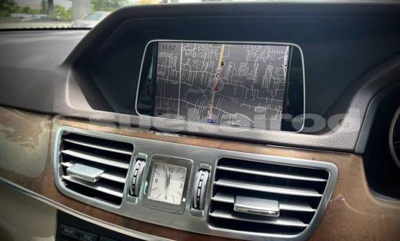 Buy Used Mercedes-Benz E-Classe Brown Car in Bangkok in Bangkok Buy Used Mercedes-Benz E-Classe Brown Car in Bangkok in Bangkok