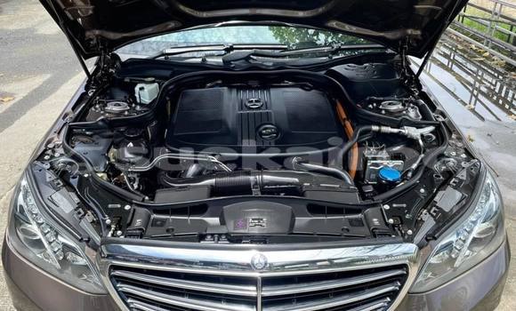 Buy Used Mercedes-Benz E-Classe Brown Car in Bangkok in Bangkok Buy Used Mercedes-Benz E-Classe Brown Car in Bangkok in Bangkok