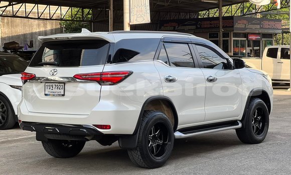 Buy Used Toyota Fortuner White Car in Bangkok in Bangkok Buy Used Toyota Fortuner White Car in Bangkok in Bangkok