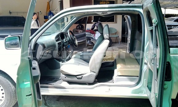 ซื้อ รถมือสอง Ford Ranger เงิน รถยนต์ ใน %{เมือง} ใน กรุงเทพมหานคร ซื้อ รถมือสอง Ford Ranger เงิน รถยนต์ ใน %{เมือง} ใน กรุงเทพมหานคร