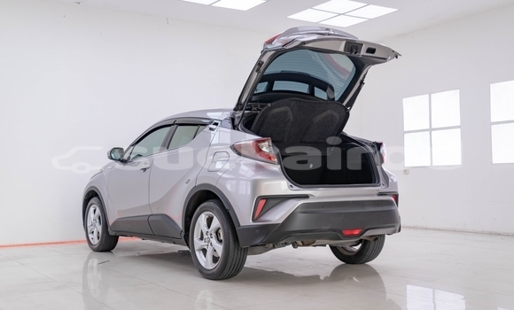 ซื้อ รถมือสอง Toyota C-HR อื่น ๆ รถยนต์ ใน %{เมือง} ใน กรุงเทพมหานคร ซื้อ รถมือสอง Toyota C-HR อื่น ๆ รถยนต์ ใน %{เมือง} ใน กรุงเทพมหานคร