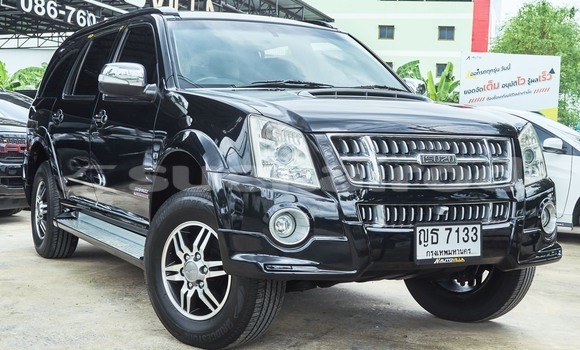 Buy Used Isuzu MU-7 Black Car in Bangkok in Bangkok Buy Used Isuzu MU-7 Black Car in Bangkok in Bangkok