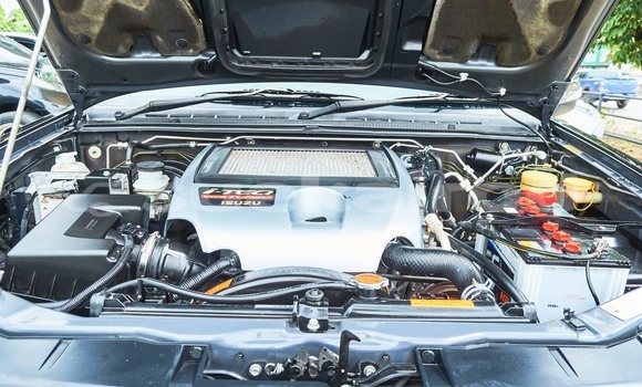 Buy Used Isuzu MU-7 Black Car in Bangkok in Bangkok Buy Used Isuzu MU-7 Black Car in Bangkok in Bangkok