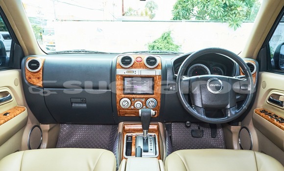 Buy Used Isuzu MU-7 Black Car in Bangkok in Bangkok Buy Used Isuzu MU-7 Black Car in Bangkok in Bangkok