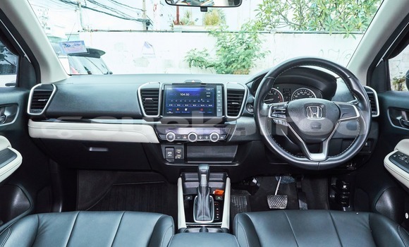 Buy Used Honda City White Car in Bangkok in Bangkok Buy Used Honda City White Car in Bangkok in Bangkok