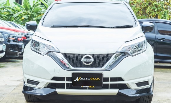 Buy Used Nissan Note White Car in Bangkok in Bangkok Buy Used Nissan Note White Car in Bangkok in Bangkok