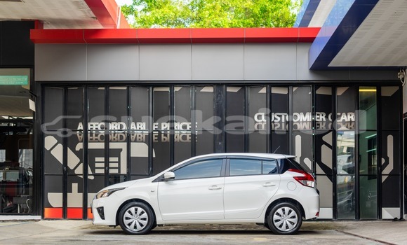 ซื้อ รถมือสอง Toyota Yaris ขาว รถยนต์ ใน %{เมือง} ใน กรุงเทพมหานคร ซื้อ รถมือสอง Toyota Yaris ขาว รถยนต์ ใน %{เมือง} ใน กรุงเทพมหานคร