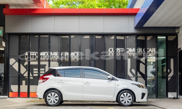 ซื้อ รถมือสอง Toyota Yaris ขาว รถยนต์ ใน %{เมือง} ใน กรุงเทพมหานคร ซื้อ รถมือสอง Toyota Yaris ขาว รถยนต์ ใน %{เมือง} ใน กรุงเทพมหานคร