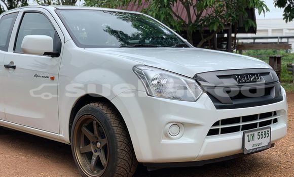 ซื้อ รถมือสอง Isuzu D–MAX ขาว รถยนต์ ใน %{เมือง} ใน กรุงเทพมหานคร ซื้อ รถมือสอง Isuzu D–MAX ขาว รถยนต์ ใน %{เมือง} ใน กรุงเทพมหานคร